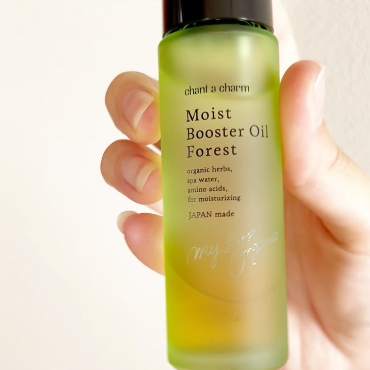 モイスト ブースターオイル/chant a charm /ブースター・導入液の動画クチコミ2つ目