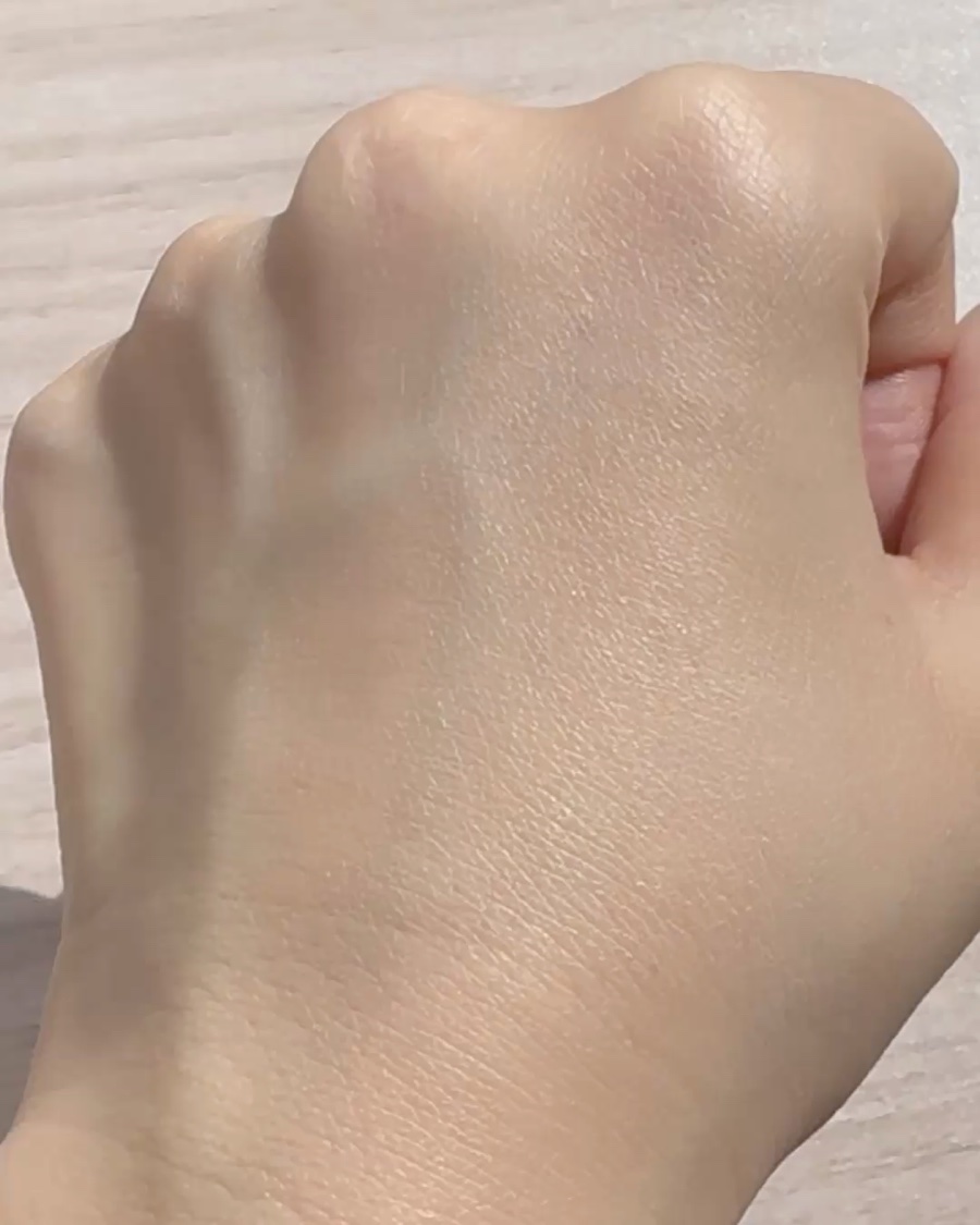 BBスキンコントロールカラー/HERBAL PEEL/化粧下地の動画クチコミ4つ目