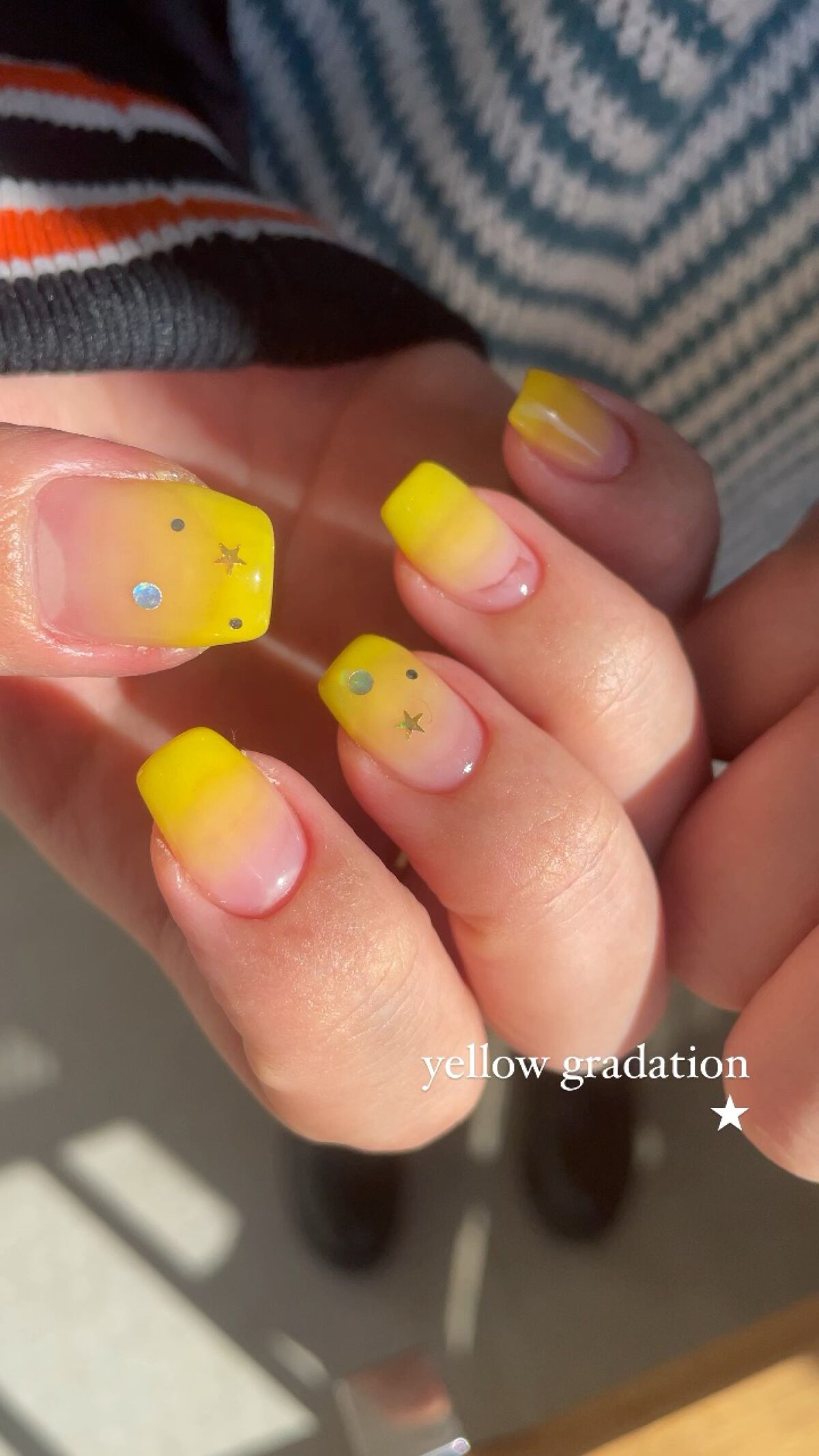 #ジェルネイル,#セルフネイル,#ギャルネイル,#ネオンネイル,#グラデーションネイル,#黄色ネイル,#オタクネイル,#newネイルのネイルデザイン