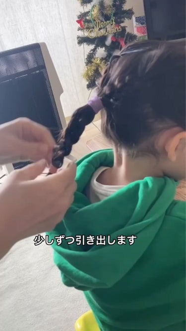 Yuki on LIPS 「4歳娘のヘアアレンジ♡三つ編みとポニーテールアレンジです👧🏻✨..」（7枚目）