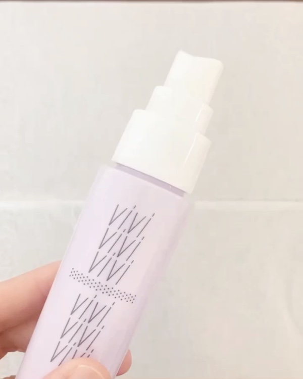 色持ちミスト/ヴィ・ヴィ/その他化粧小物を使ったクチコミ（3枚目）