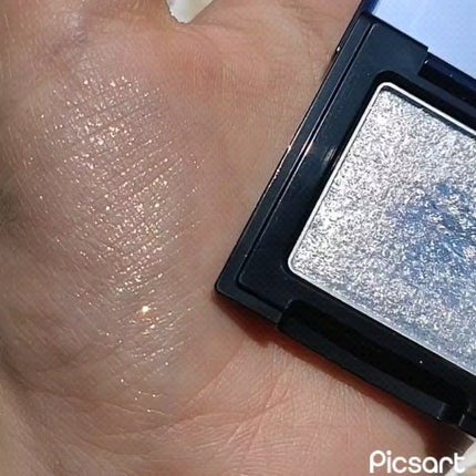 ラズル アイカラー/エレガンス ラズル /単色アイシャドウの人気ショート動画