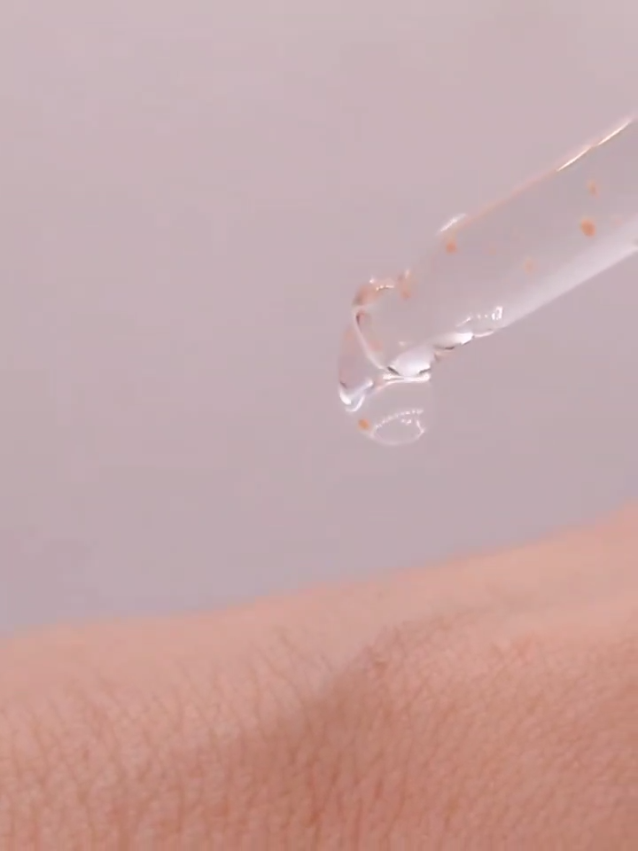 グルタチオンソームダークスポットセラムビタドロップ/Abib /美容液を使ったクチコミ（2枚目）