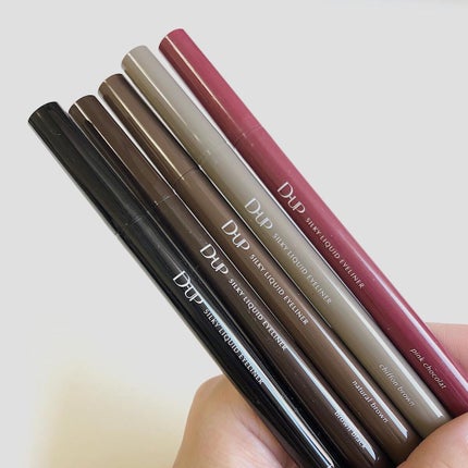 シルキーリキッドアイライナーWP/D-UP/リキッドアイライナーの人気ショート動画