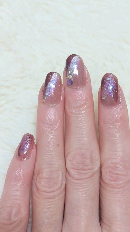 カラフルネイルズ/キャンメイク/マニキュアの人気ショート動画