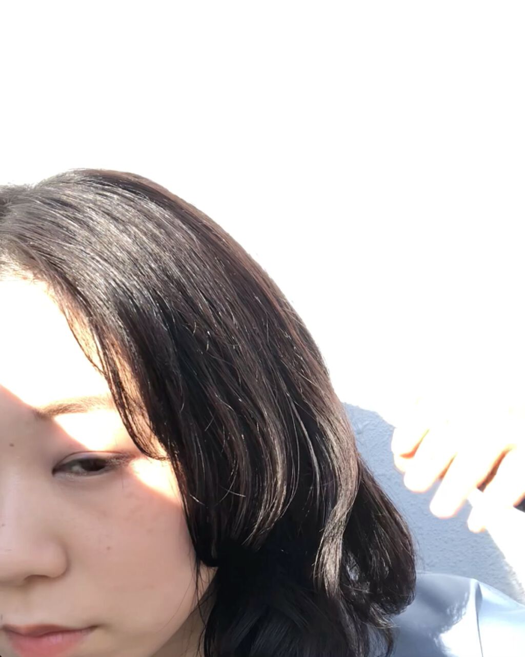 エアリーアンドイージー  グロッシーヘアジェル/エアリー&イージー/ヘアジェルの動画クチコミ5つ目