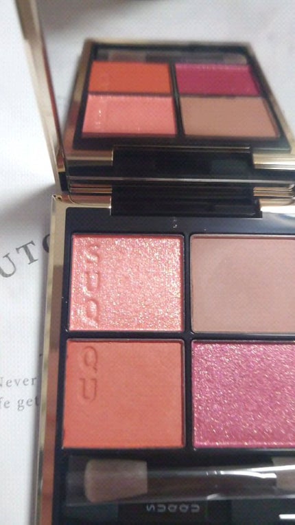 シグニチャー カラー アイズ/SUQQU/アイシャドウパレットの人気ショート動画