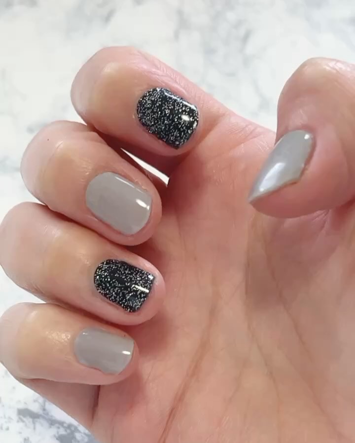 SUNNY RECIPE COLOR CHANGE GEL NAIL/SUNNY RECIPE/ネイルシールの動画クチコミ5つ目