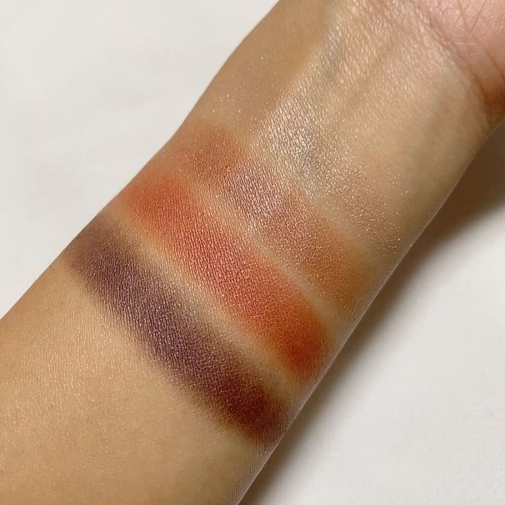 ミネラルクラッシィシャドー/エトヴォス/アイシャドウパレットの動画クチコミ1つ目