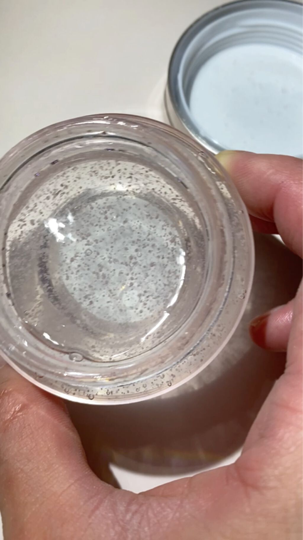 エリクシール ホワイト ブライトニング スリーピングジェルパック/エリクシール/フェイスクリームを使ったクチコミ（2枚目）