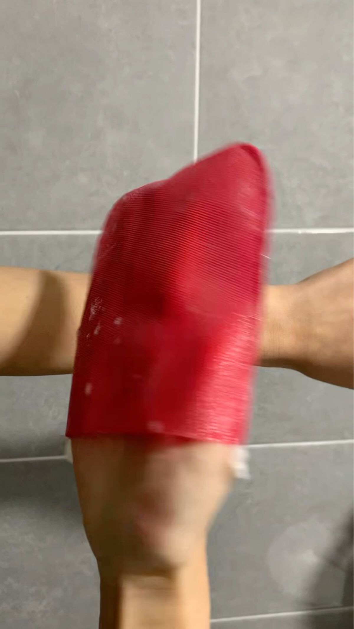 ボディピーリングパッド ストロング/Mom’s Bath Recipe/ボディスクラブの動画クチコミ2つ目