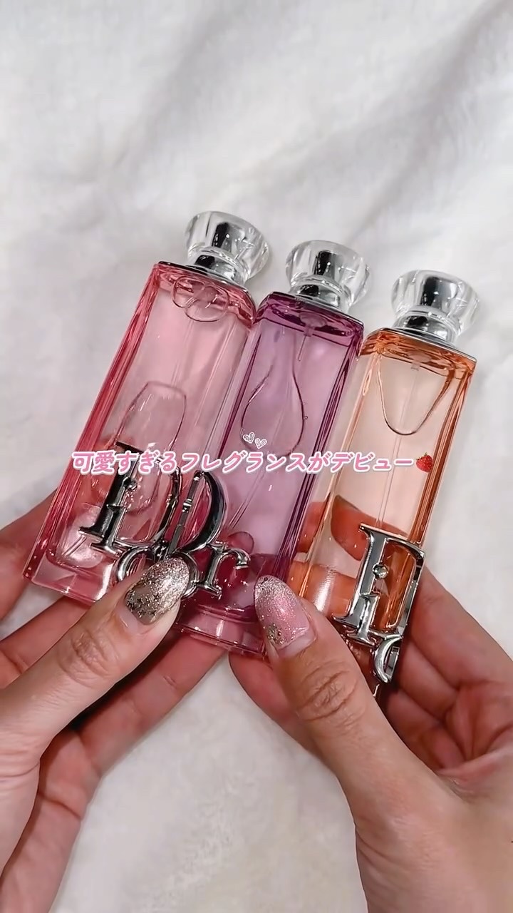 【#ディオール】可愛すぎてうっとり...🥹まるでリップな見た目💄 “花に秘められた果実”という新発想の、カラフルでエネルギッシュなフルティーフレグランスが誕生🍑🧡　 1/1発売🥹

ディオールから、新たなフレグランスがデビュー！
