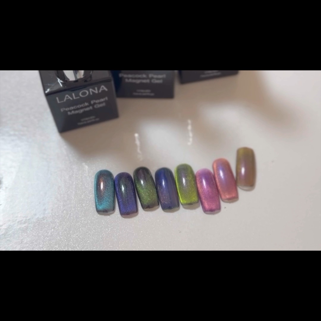 ピーコックパールマグネットジェル/LALONA/ジェルネイルの動画クチコミ1つ目