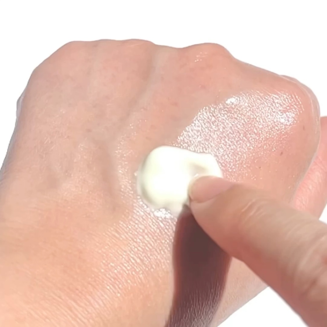 ダルバ ウォータフル エッセンス サンクリーム/ダルバ/日焼け止めクリームを使ったクチコミ（3枚目）