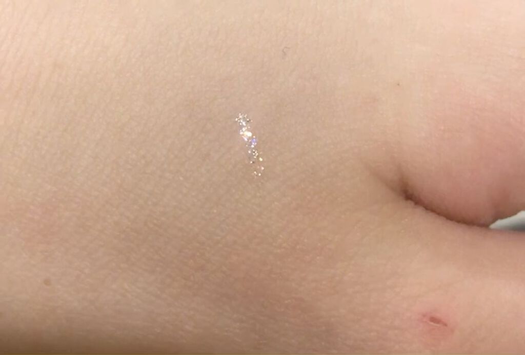 リキッド グリッター シャドウ/rom&nd/グリッターを使ったクチコミ（2枚目）