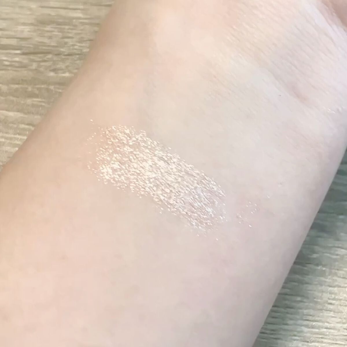 エーメイク グリッタースティック/A/mAke/グリッターを使ったクチコミ（3枚目）