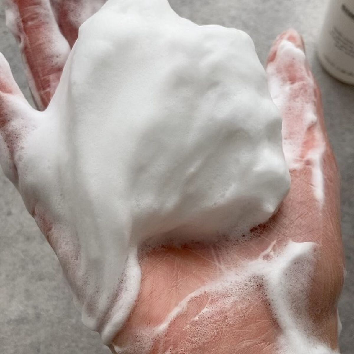 クリア ウォッシュ/MARY QUANT/洗顔フォームの動画クチコミ4つ目