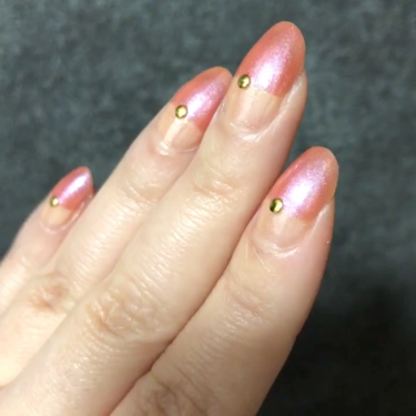 クイッククリスタルコート/ネイリスト/ネイルトップコートを使ったクチコミ（3枚目）