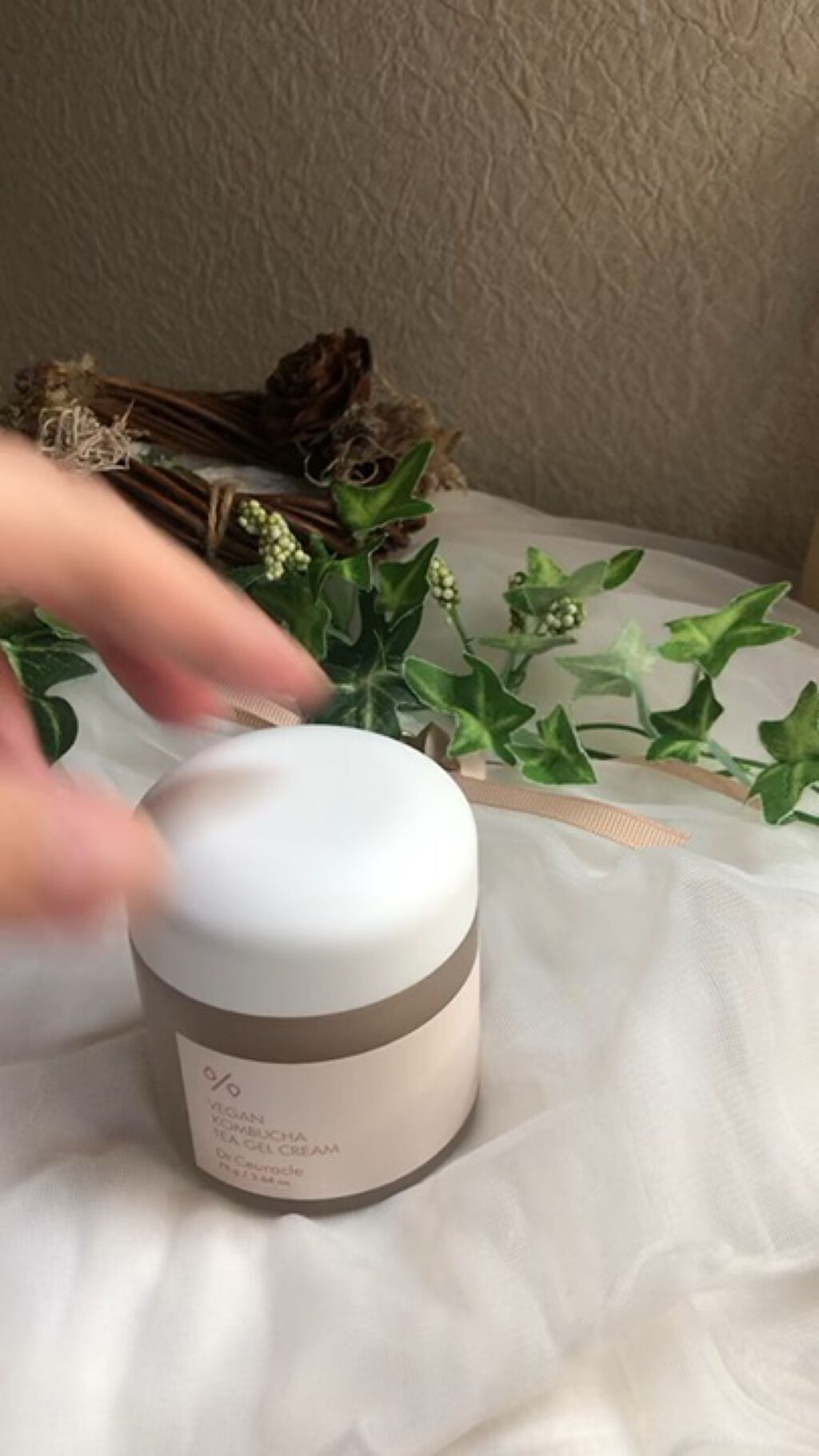 ビーガン コンブチャ ティー ジェル クリーム/Dr.Ceuracle/フェイスクリームの動画クチコミ2つ目