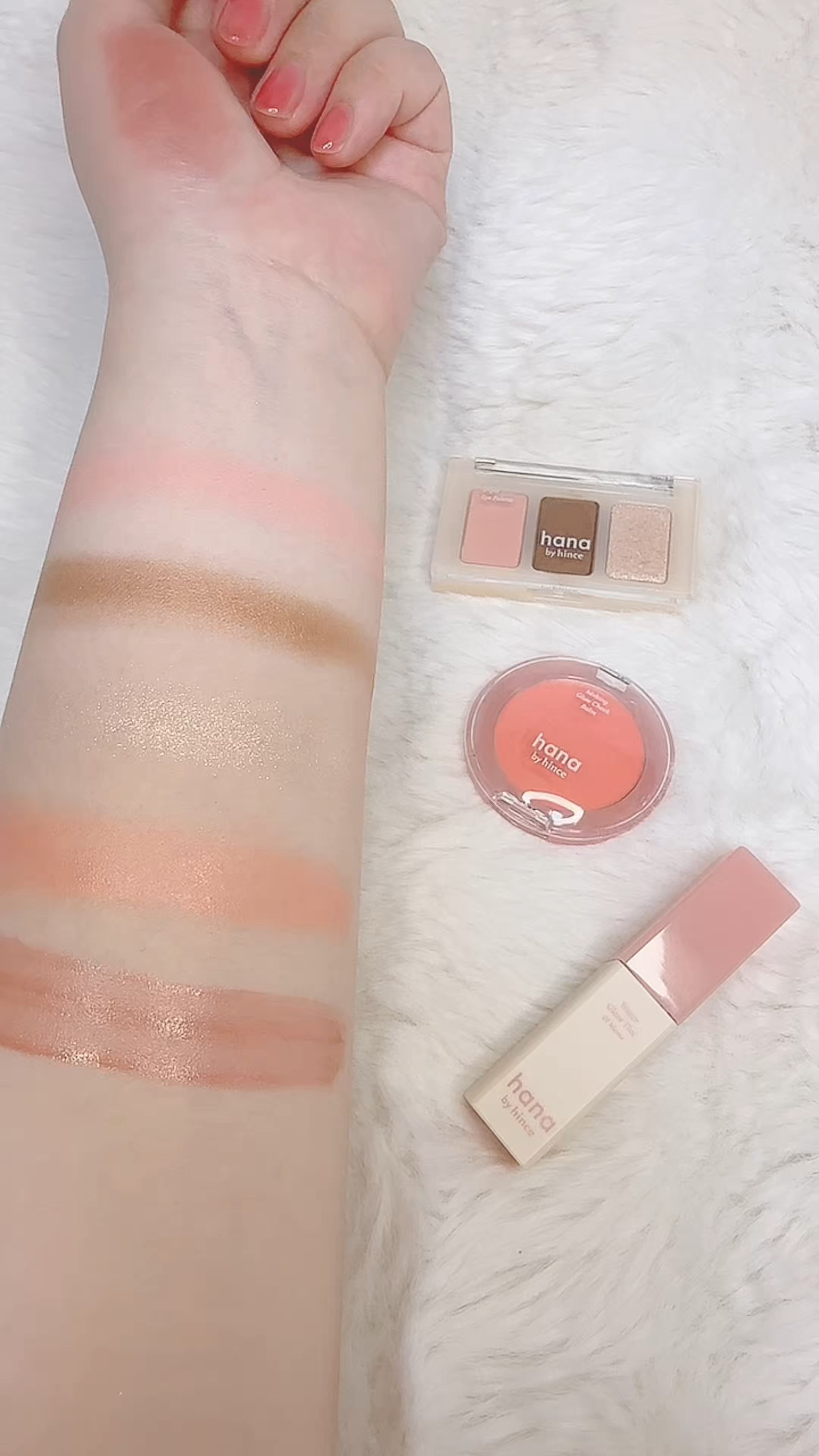 ウォーターグラスティント/hana by hince/口紅の人気ショート動画