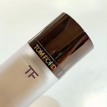 トレースレス ソフト マット ファンデーション/TOM FORD BEAUTY/リキッドファンデーションを使ったクチコミ（2枚目）