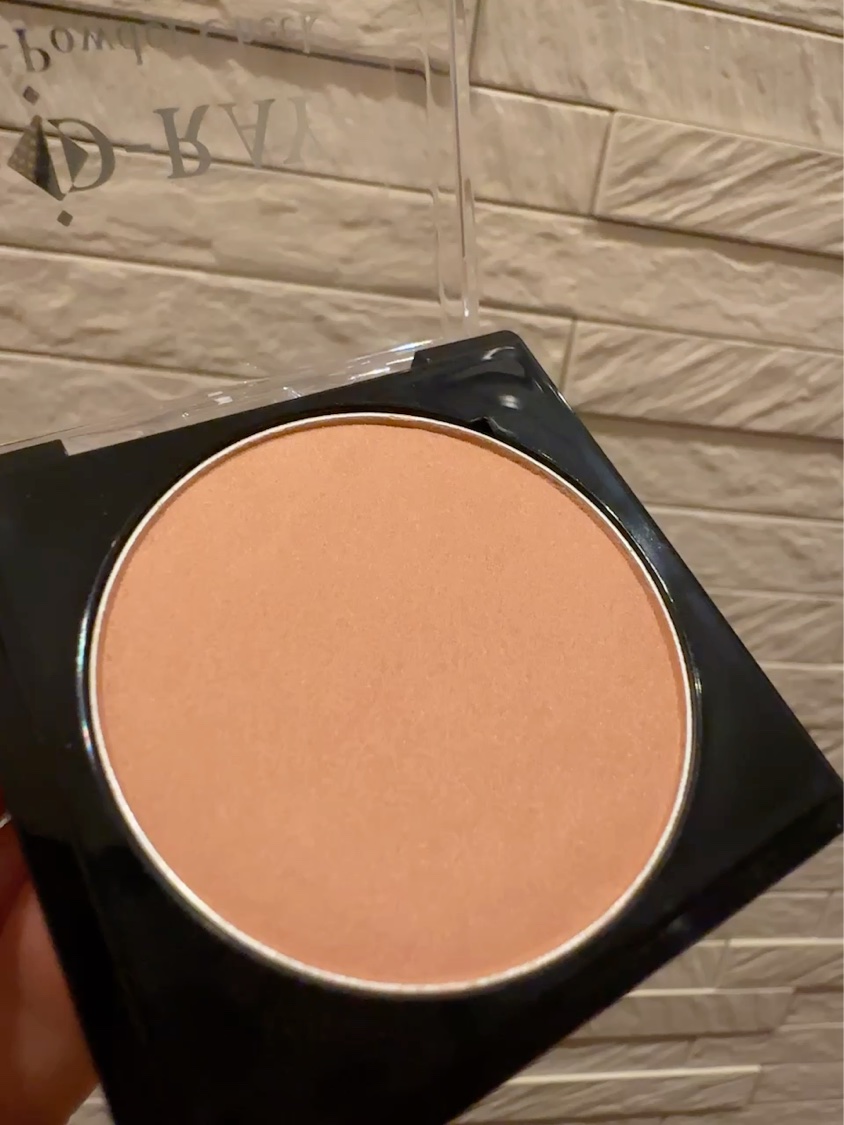 D-パウダーチーク/D-RAY/パウダーチークの動画クチコミ2つ目