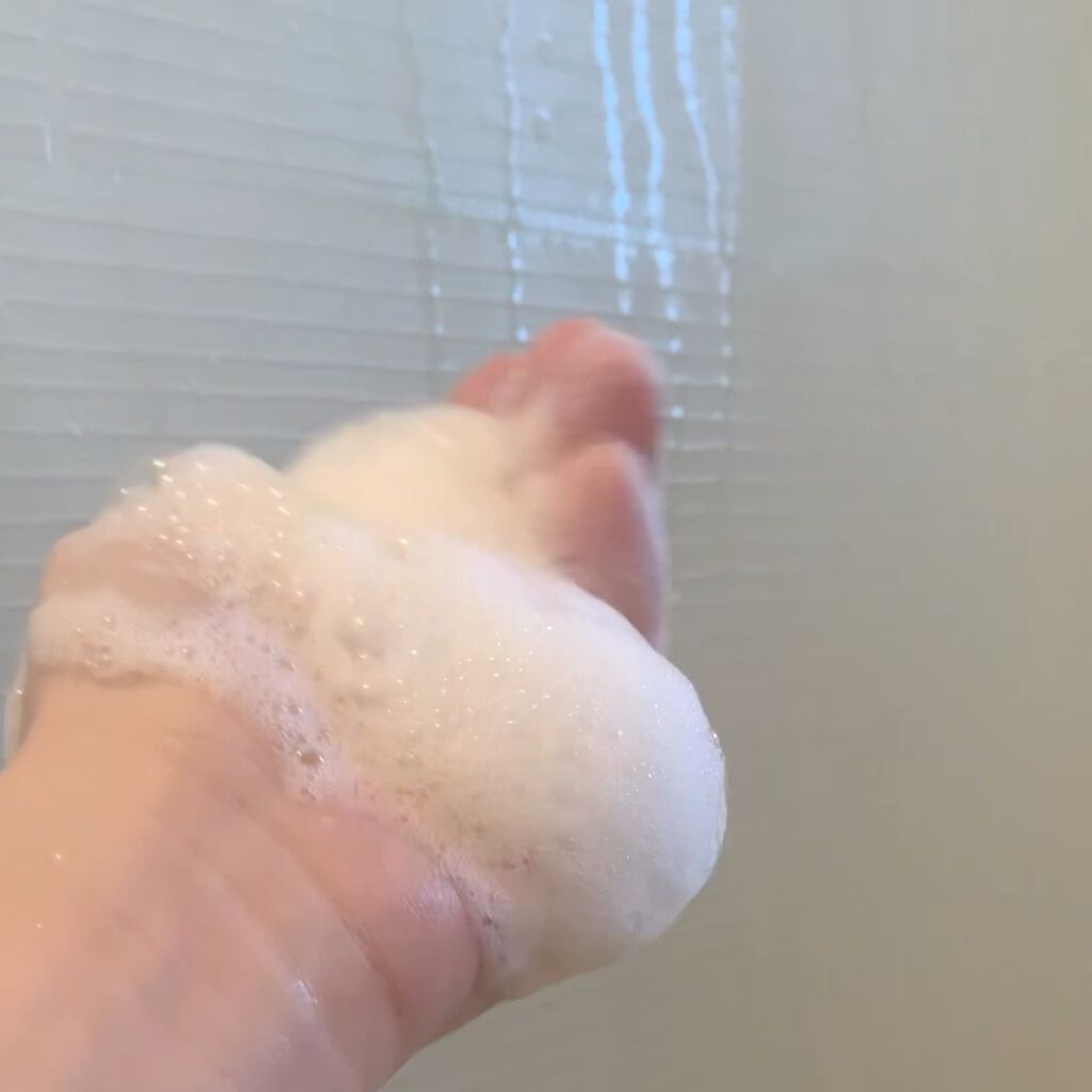 重曹つるつる石鹸/毛穴撫子/ボディ石鹸の動画クチコミ2つ目