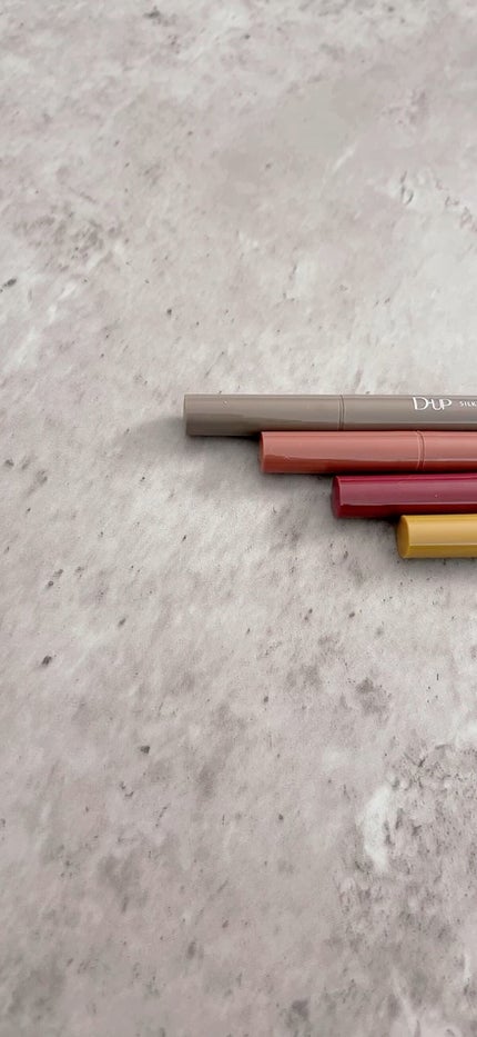 シルキーリキッドアイライナーWP/D-UP/リキッドアイライナーの人気ショート動画