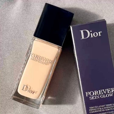 ディオールスキン フォーエヴァー フルイド グロウ/Dior/リキッドファンデーションを使ったクチコミ（1枚目）