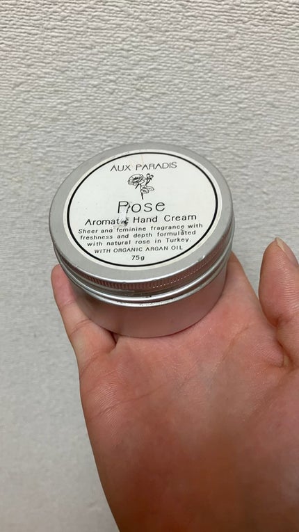 アロマティック ハンドクリーム #01 Rose/AUX PARADIS/ハンドクリームの人気ショート動画