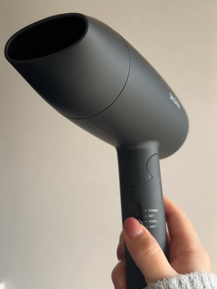 スピーディーイオンドライヤー/SALONIA/ドライヤーを使ったクチコミ（3枚目）