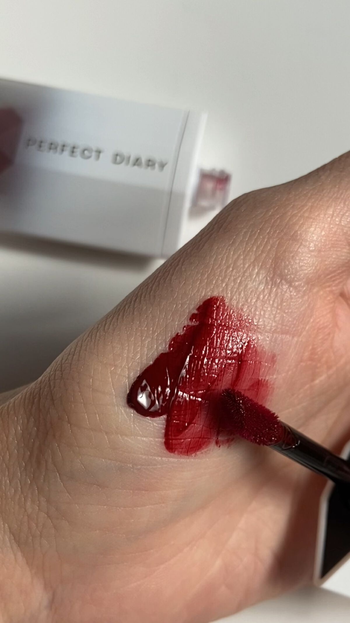 PERFECT DIARY (パーフェクトダイアリー) READ ME フローティングライト リップグロス/PERFECT DIARY/リップグロスを使ったクチコミ（1枚目）