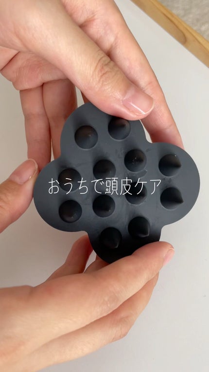 uka scalp brush kenzan/uka/スカルプブラシの人気ショート動画