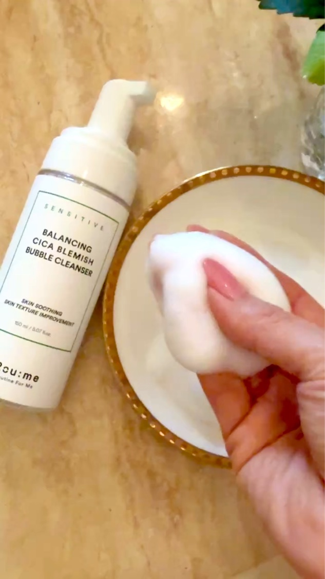 バランシングシカブレミッシュバブルクレンザー/Roume/泡洗顔を使ったクチコミ（3枚目）