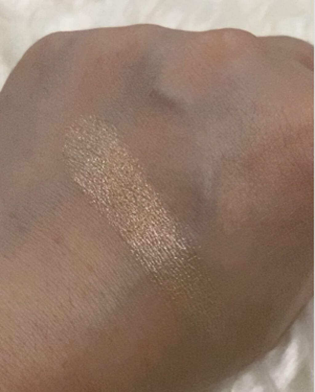 パウダー ポップ フラワー ハイライター/CLINIQUE/パウダーハイライトの動画クチコミ2つ目