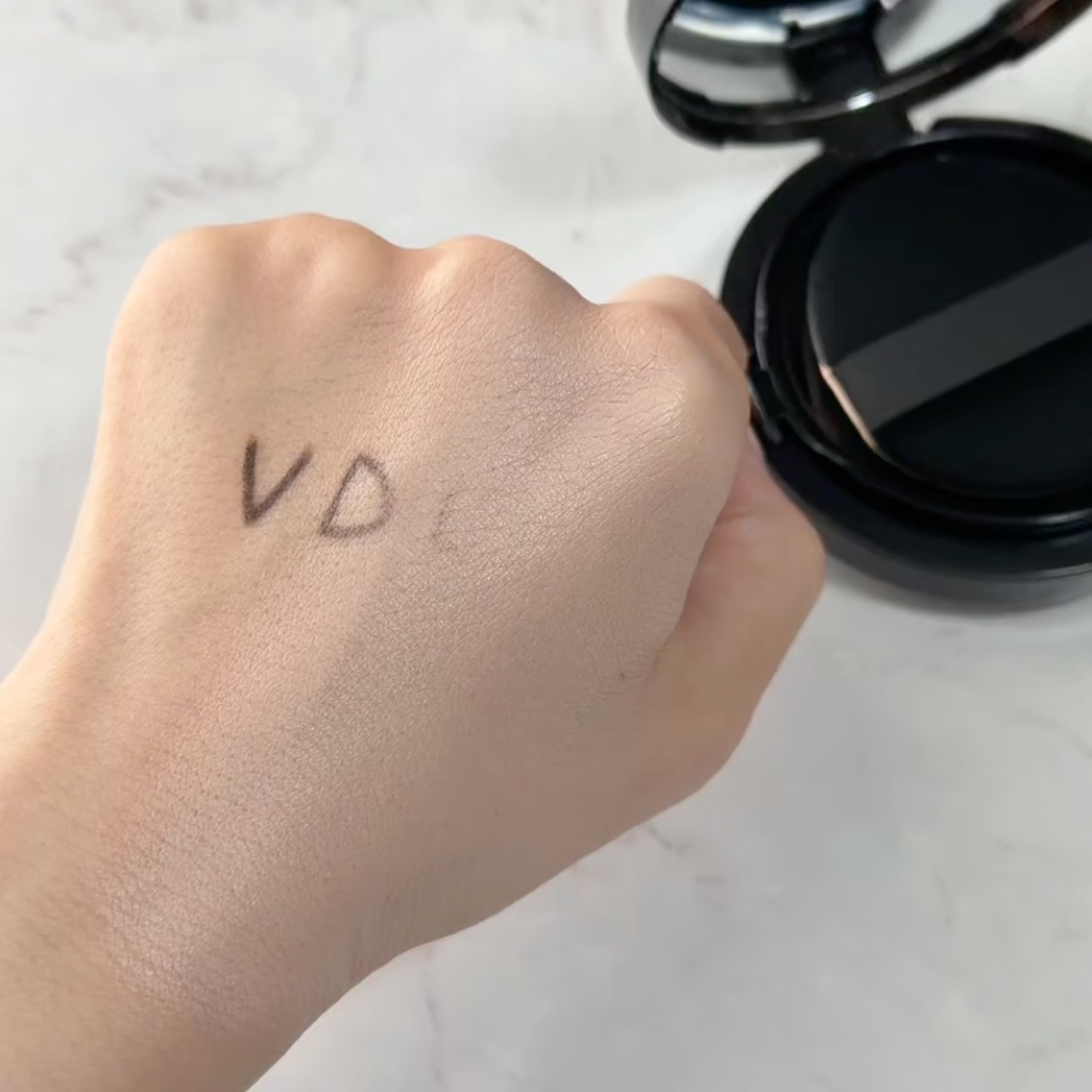 カバーステイン パーフェクティング クッション ファンデーション/VDL/クッションファンデーションの動画クチコミ5つ目