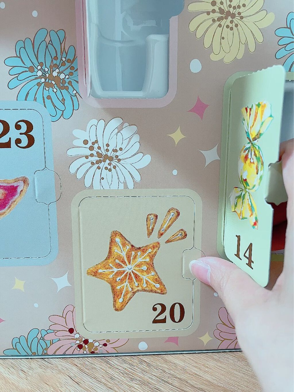 リップ トリートメントバーム/PAUL & JOE BEAUTE/リップバームを使ったクチコミ（2枚目）