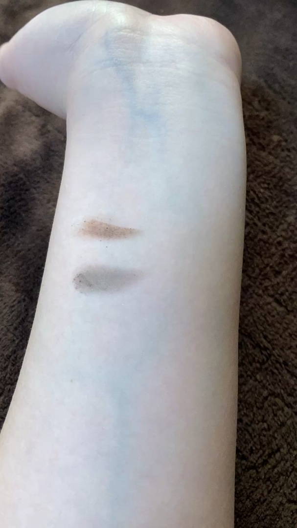 プロフェッショナル アイブロウ ペンシル＆パウダー/リンメル ロンドン/パウダーアイブロウを使ったクチコミ（1枚目）