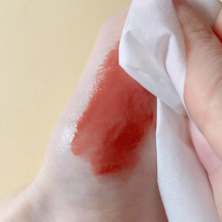 つやぷるリップR/b idol/口紅の動画クチコミ1つ目