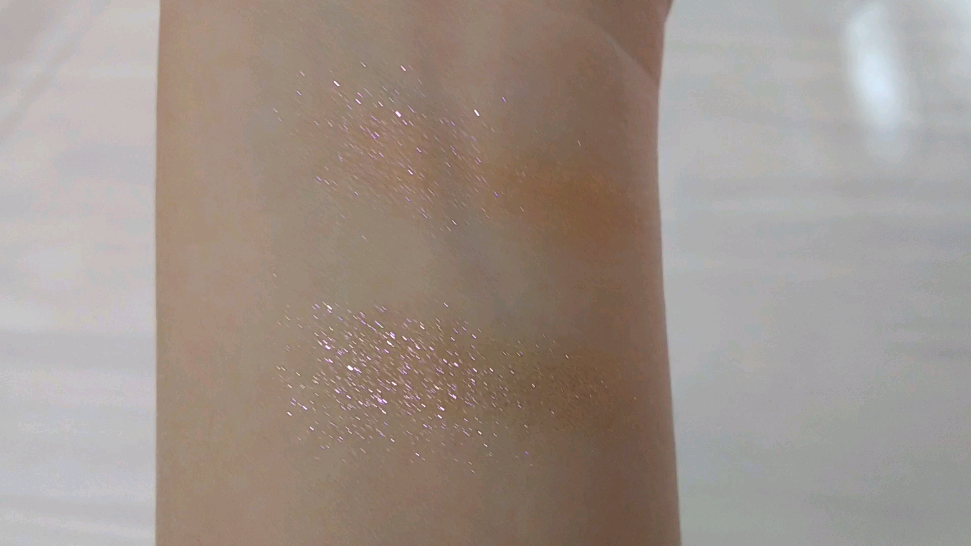 シマリングオーロラアイズ/キャンメイク/単色アイシャドウを使ったクチコミ（3枚目）