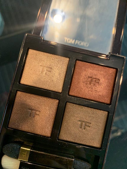 アイ カラー クォード/TOM FORD BEAUTY/アイシャドウパレットの人気ショート動画