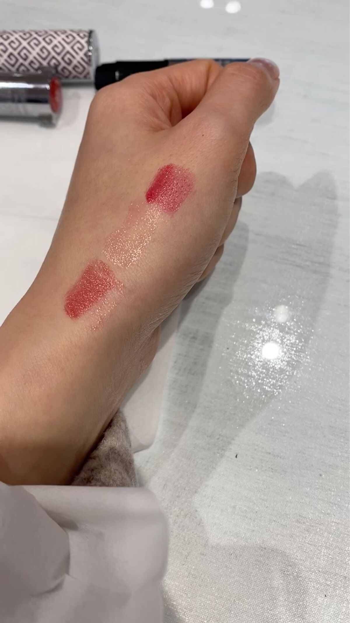 ルージュ・アンテルディ・バーム/GIVENCHY/リップバームの動画クチコミ2つ目