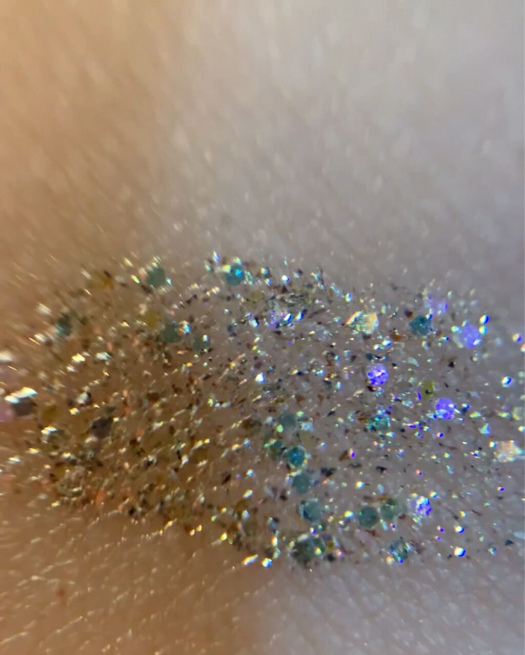 リキッド グリッター シャドウ/rom&nd/グリッターを使ったクチコミ（2枚目）