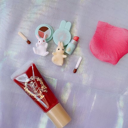 すっぴんリップエッセンス/クラブ/リップ美容液の人気ショート動画