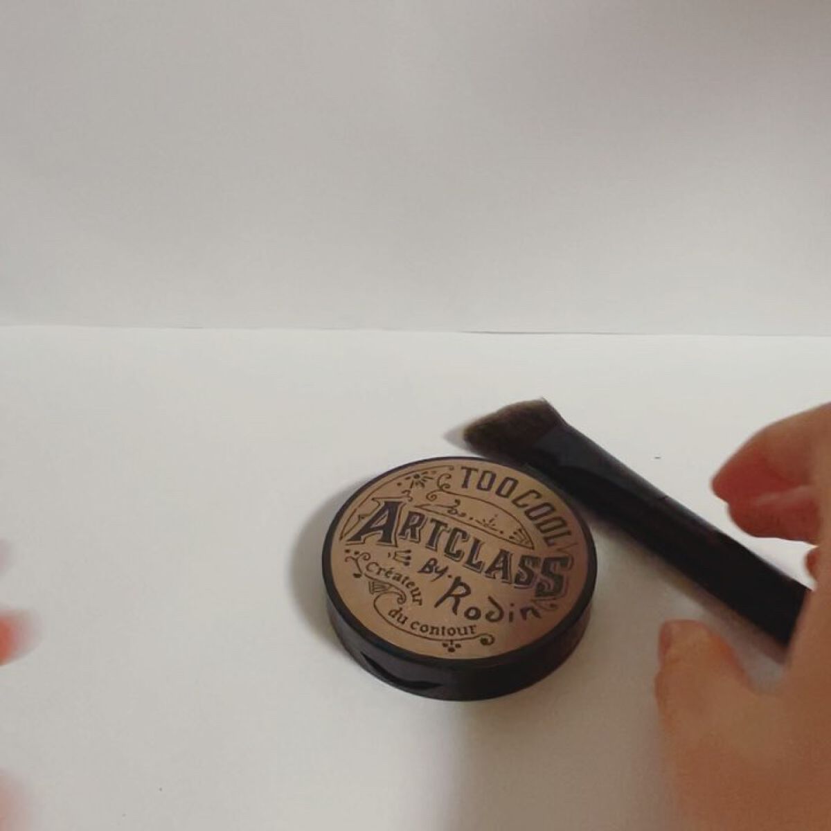 マルチシェーディングブラシ/KATE/メイクブラシを使ったクチコミ（3枚目）