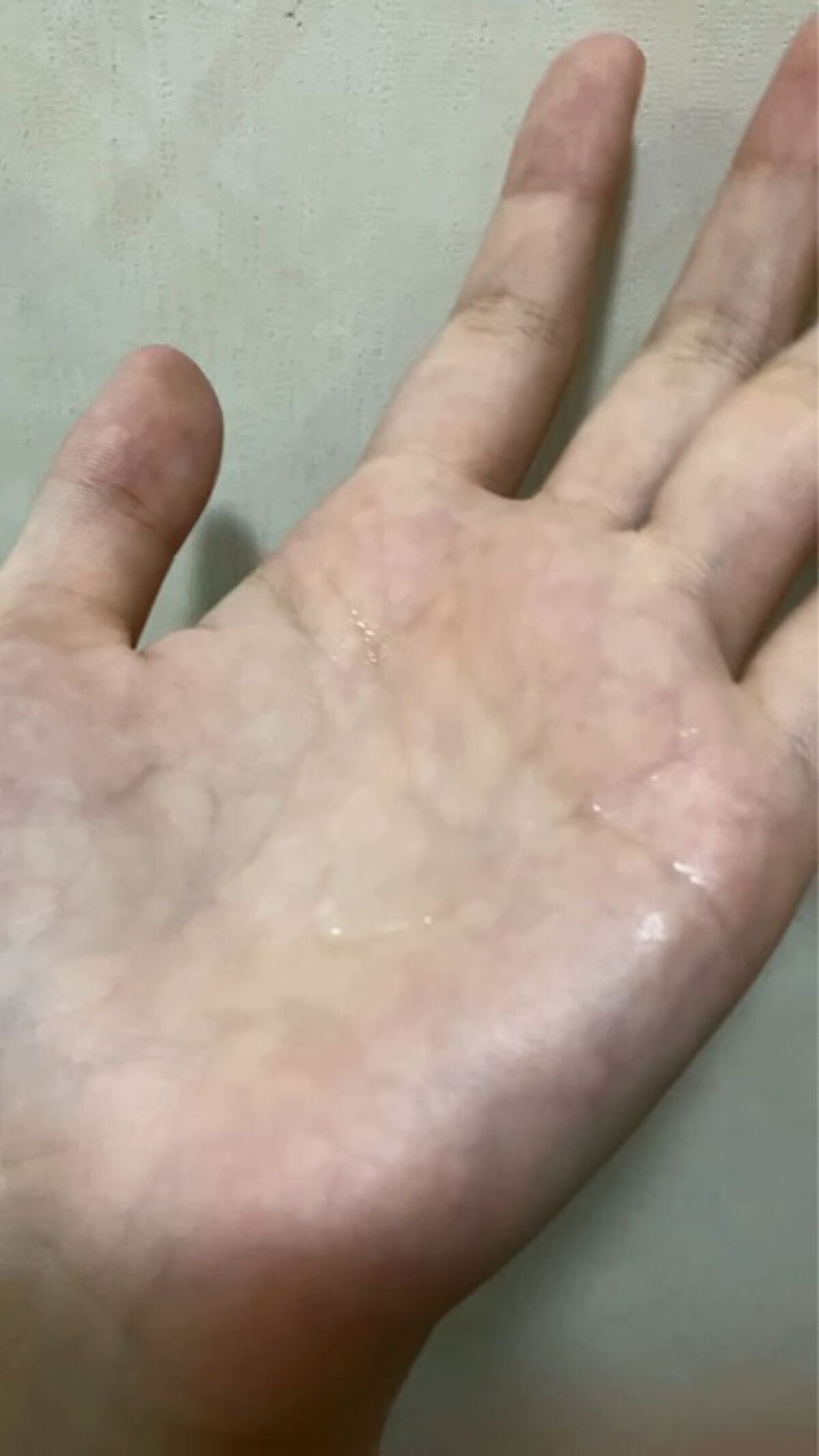 CCオイル/エッセンシャル/ヘアオイルを使ったクチコミ（3枚目）