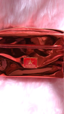 ReflectiveMakeBag-Red/Jeffree Star Cosmetics/化粧ポーチの動画クチコミ1つ目