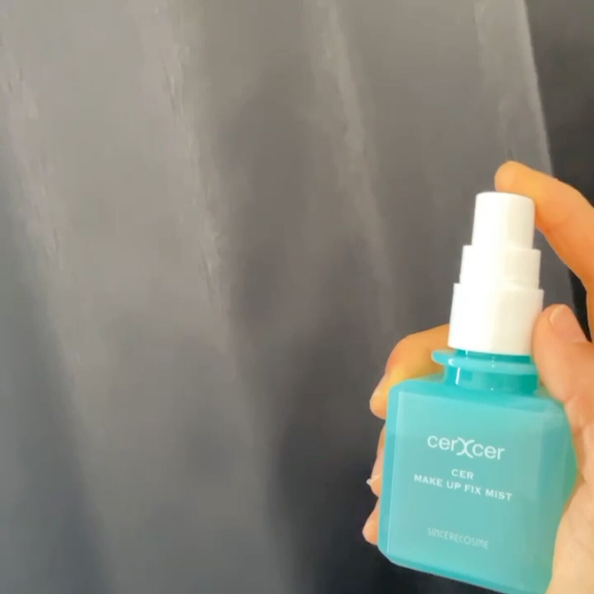 メイクアップフィックスミスト/cerXcer/フィックスミストを使ったクチコミ（3枚目）