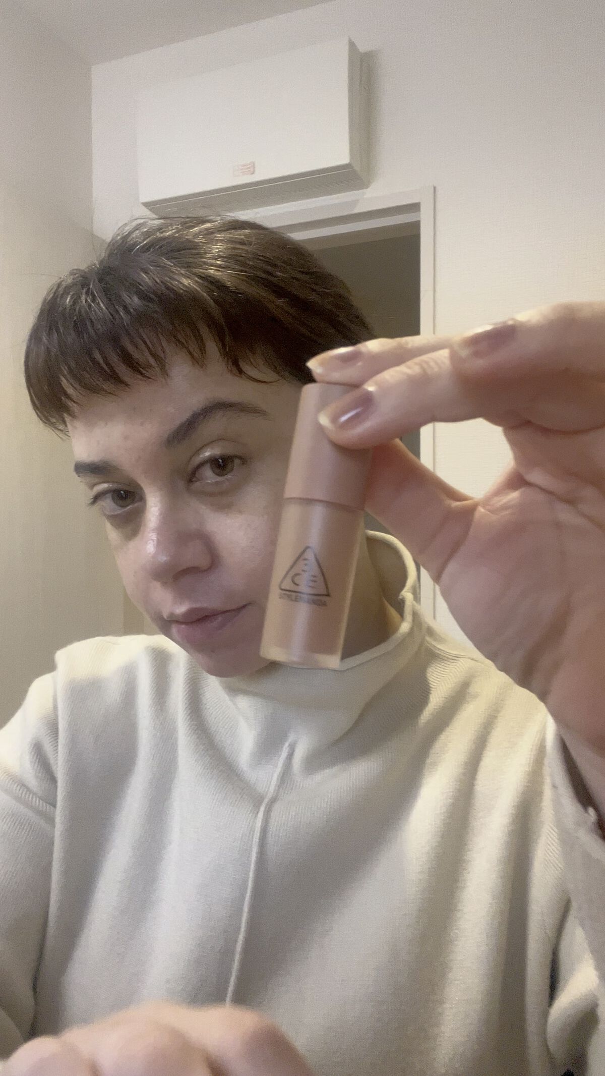 ムードインハンサーマット /hince/口紅の人気ショート動画