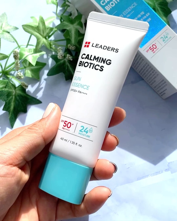 カーミングバイオティックスサンエッセンス/Leaders Clinie(リーダーズ)/日焼け止めローションの動画クチコミ2つ目